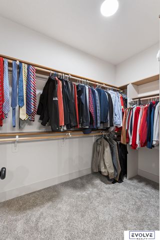 18128 Gretchen Avenue, Elkhorn, NE 68022