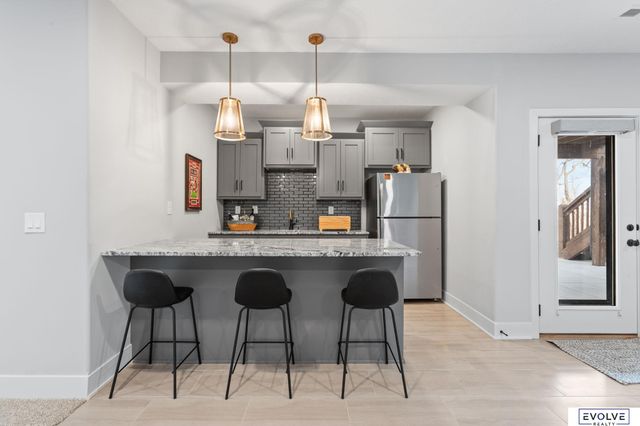 18128 Gretchen Avenue, Elkhorn, NE 68022