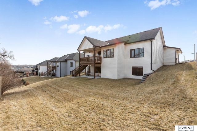 18128 Gretchen Avenue, Elkhorn, NE 68022