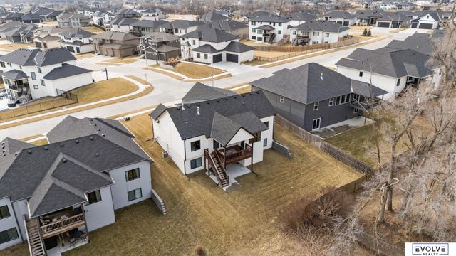 18128 Gretchen Avenue, Elkhorn, NE 68022
