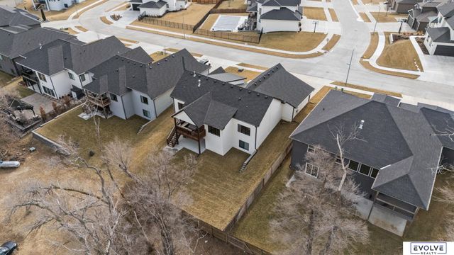 18128 Gretchen Avenue, Elkhorn, NE 68022