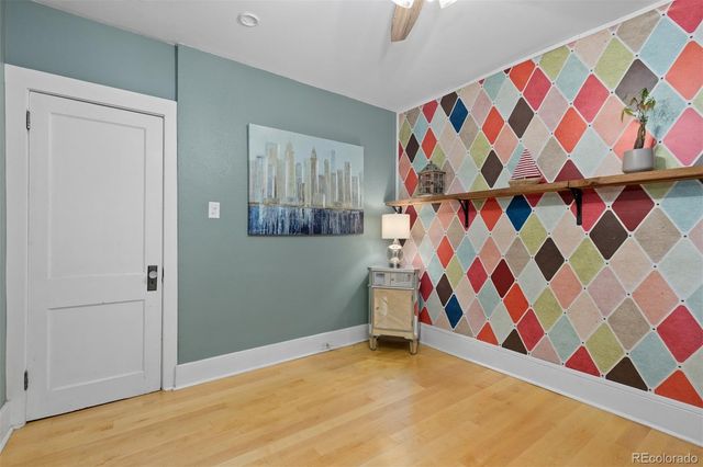 2605 W 35th Avenue, Denver, CO 80211