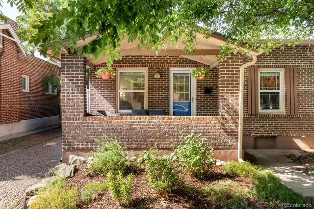 2605 W 35th Avenue, Denver, CO 80211