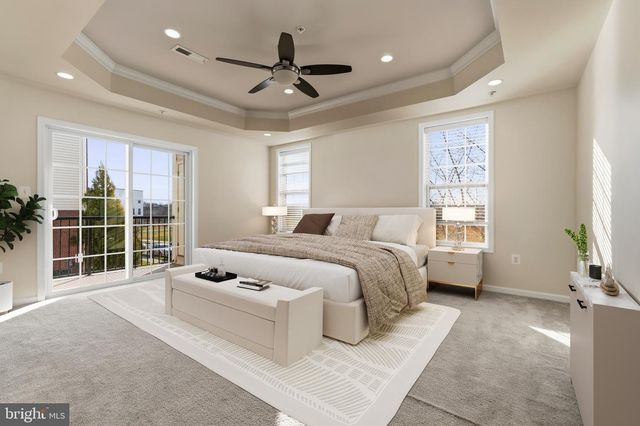 43053 THOROUGHFARE GAP TER, Ashburn, VA 20148