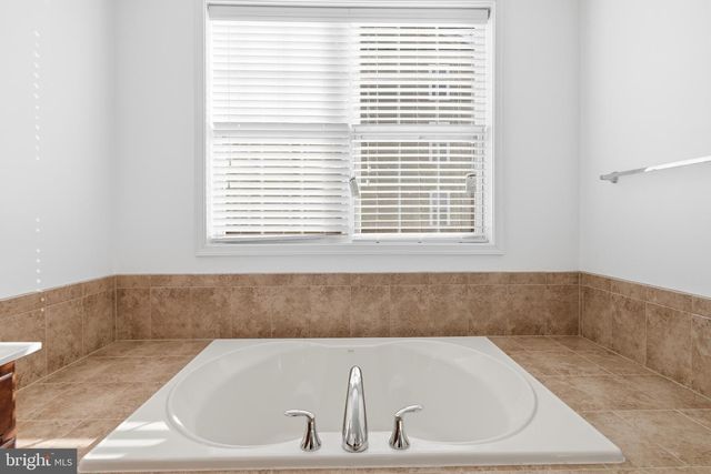 43053 THOROUGHFARE GAP TER, Ashburn, VA 20148