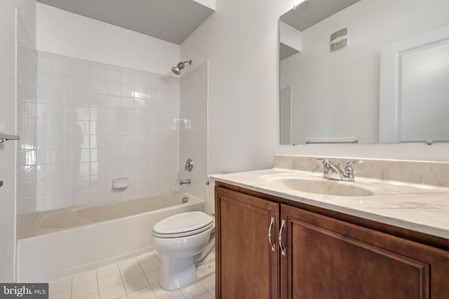 43053 THOROUGHFARE GAP TER, Ashburn, VA 20148