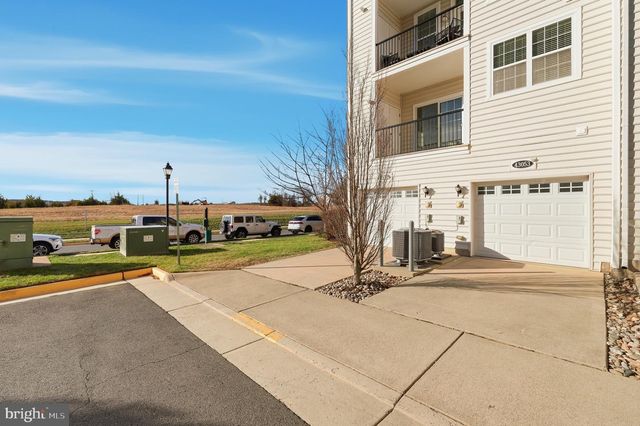 43053 THOROUGHFARE GAP TER, Ashburn, VA 20148