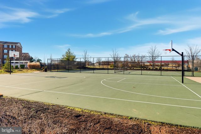 43053 THOROUGHFARE GAP TER, Ashburn, VA 20148