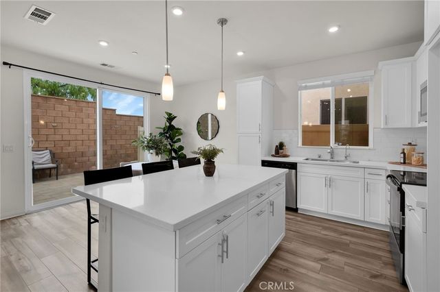 567 Enzo Street 84, Lake Elsinore, CA 92530