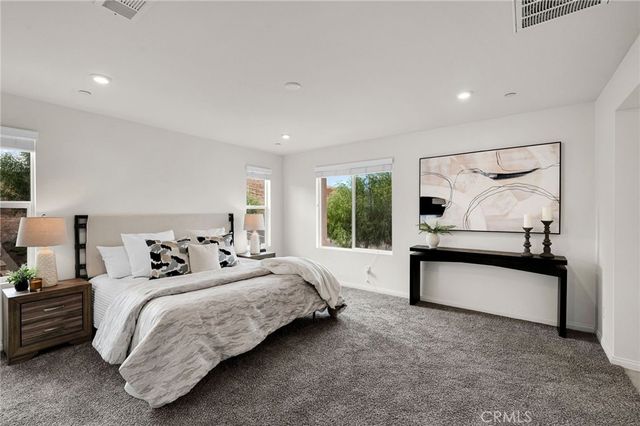 567 Enzo Street 84, Lake Elsinore, CA 92530
