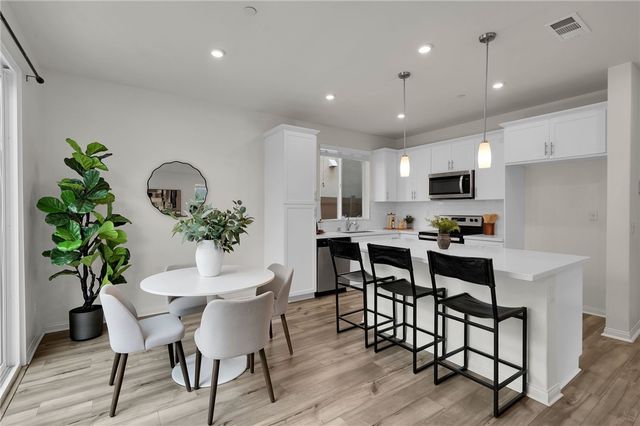 567 Enzo Street 84, Lake Elsinore, CA 92530