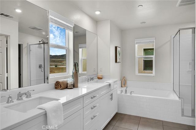 567 Enzo Street 84, Lake Elsinore, CA 92530