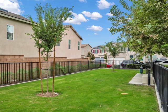 567 Enzo Street 84, Lake Elsinore, CA 92530
