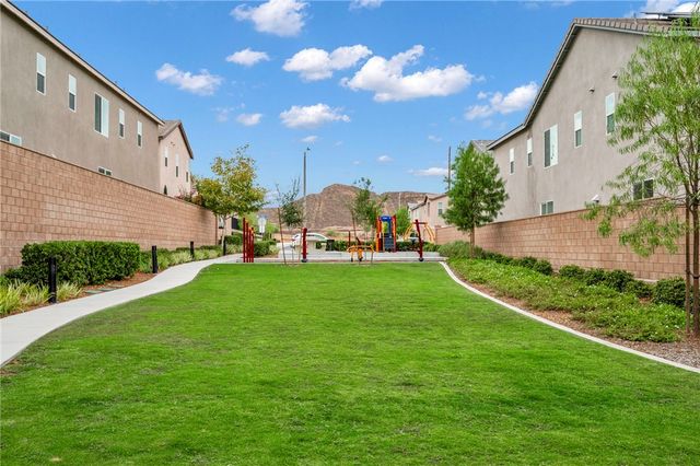 567 Enzo Street 84, Lake Elsinore, CA 92530