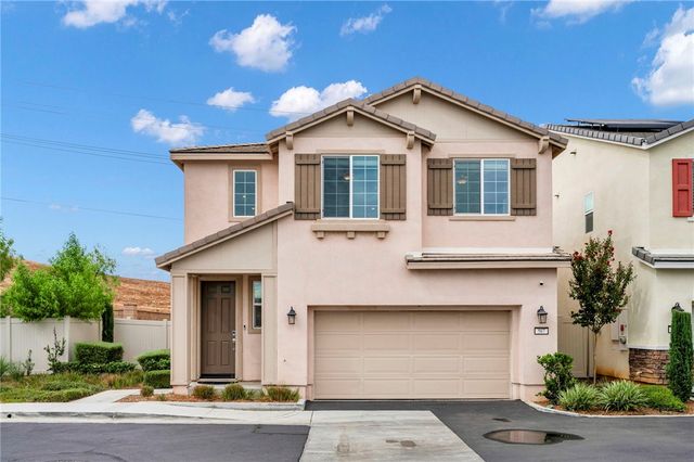 567 Enzo Street 84, Lake Elsinore, CA 92530