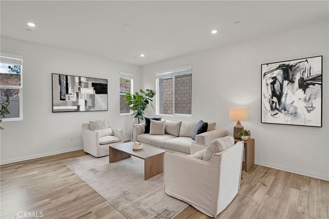 567 Enzo Street 84, Lake Elsinore, CA 92530