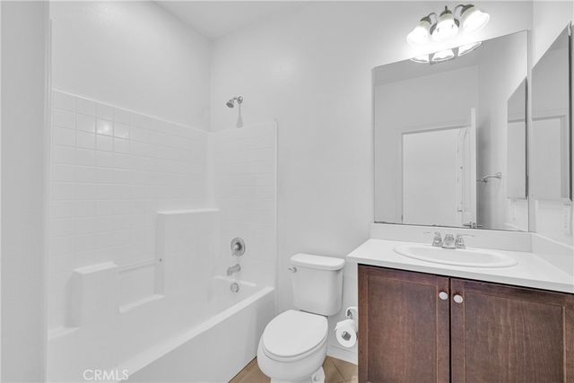 15457 Red Pepper Place, Fontana, CA 92336
