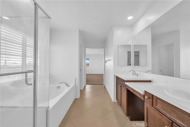 15457 Red Pepper Place, Fontana, CA 92336