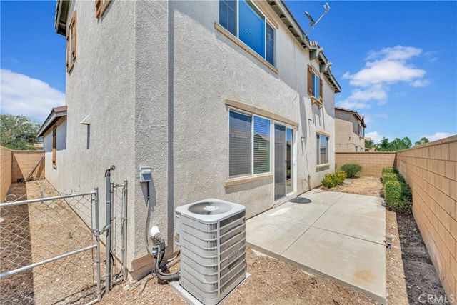 15457 Red Pepper Place, Fontana, CA 92336