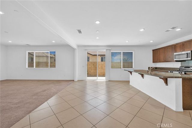 15457 Red Pepper Place, Fontana, CA 92336