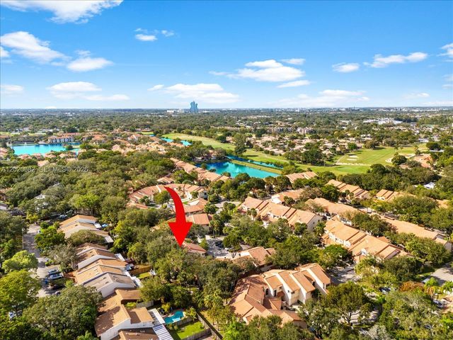 3400 Emerald Oaks Dr 801, Hollywood, FL 33021