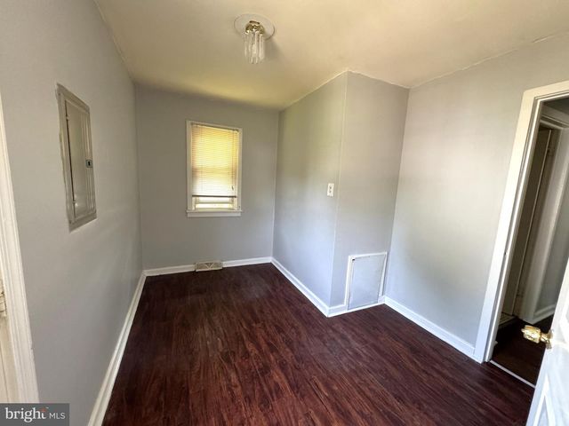 817 GRAISBURY AVE, Blackwood, NJ 08012