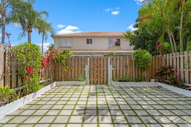 7413 SW 162nd Path, Miami, FL 33193