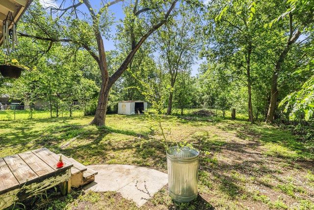 807 Cecelia ST, Taylor, TX 76574