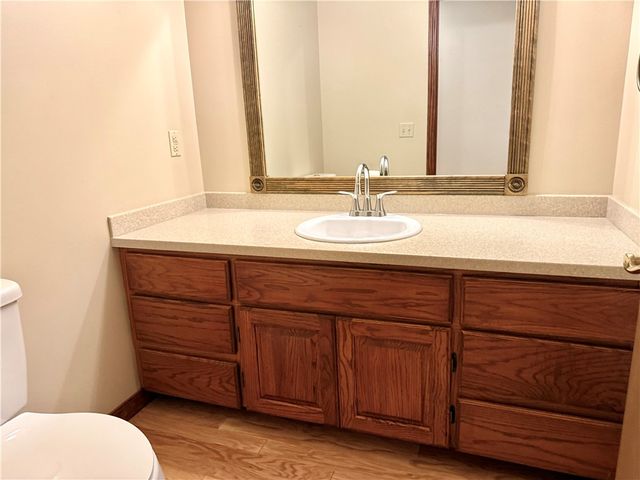 209 Hickory Hills Drive, Russellville, AR 72802