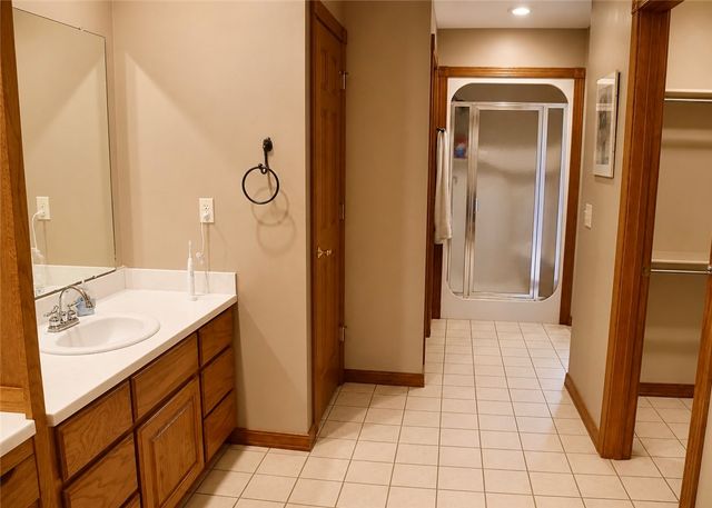 209 Hickory Hills Drive, Russellville, AR 72802