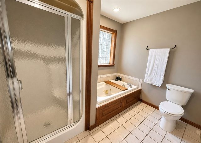 209 Hickory Hills Drive, Russellville, AR 72802