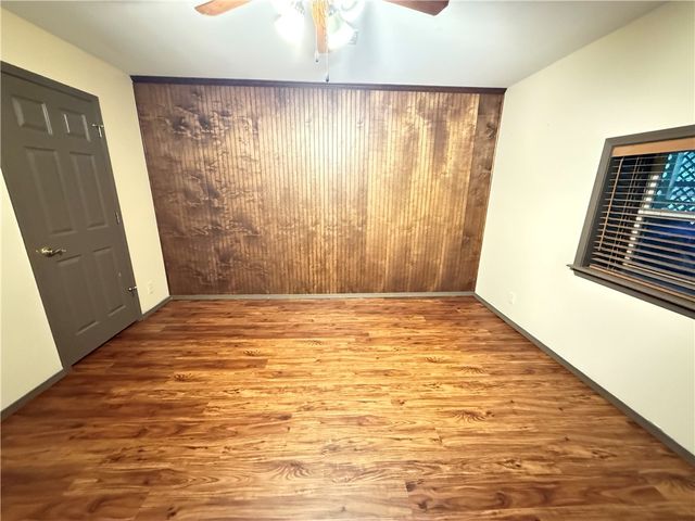 209 Hickory Hills Drive, Russellville, AR 72802