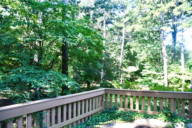 209 Hickory Hills Drive, Russellville, AR 72802