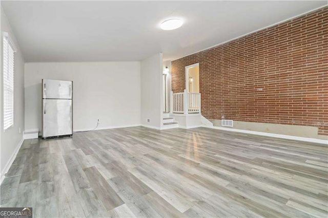 3035 Mclendon Circle NW, Atlanta, GA 30318