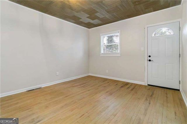 3035 Mclendon Circle NW, Atlanta, GA 30318