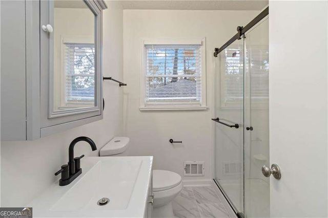 3035 Mclendon Circle NW, Atlanta, GA 30318