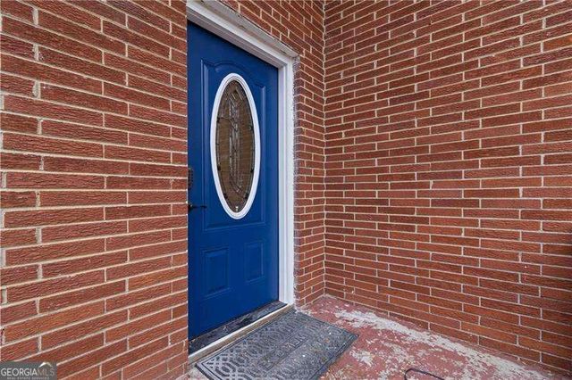 3035 Mclendon Circle NW, Atlanta, GA 30318