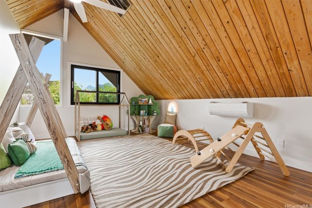 337 Wanaao Road, Kailua, HI 96734