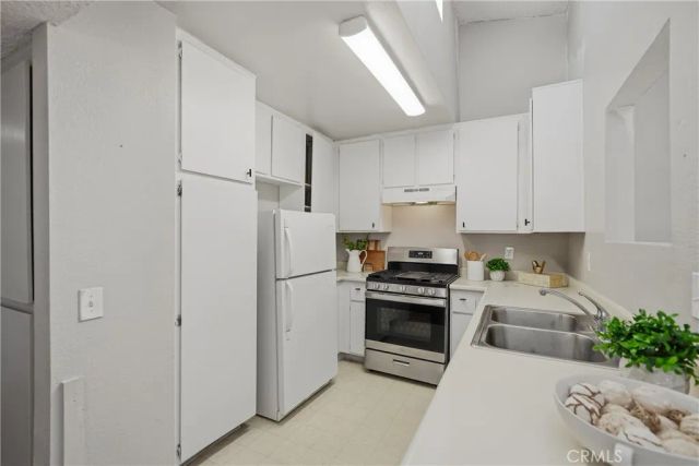 8482 Spring Desert, Rancho Cucamonga, CA 91730