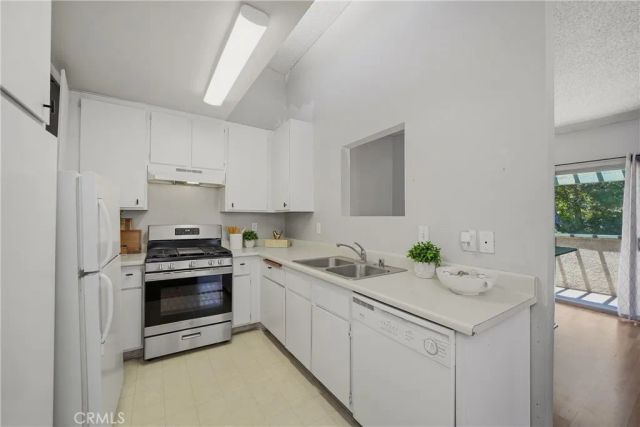 8482 Spring Desert, Rancho Cucamonga, CA 91730