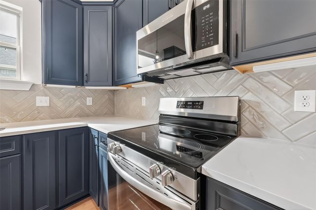 10722 Sky Creek Lane, Beasley, TX 77417