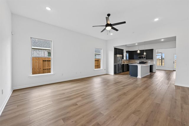 10722 Sky Creek Lane, Beasley, TX 77417