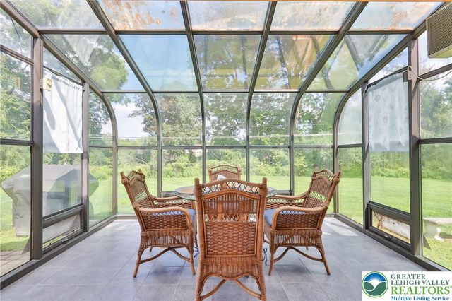 710 Wedgewood Road, Bethlehem City, PA 18017