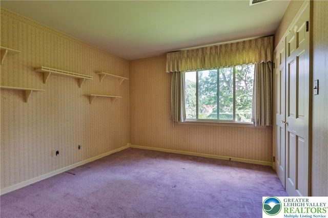 710 Wedgewood Road, Bethlehem City, PA 18017