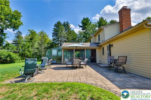710 Wedgewood Road, Bethlehem City, PA 18017