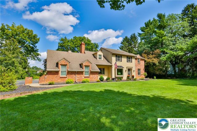 710 Wedgewood Road, Bethlehem City, PA 18017