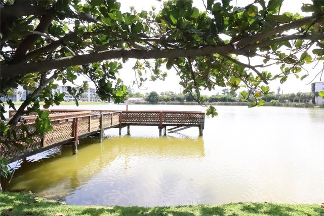 4154 HERON WAY 203B, Bradenton, FL 34205