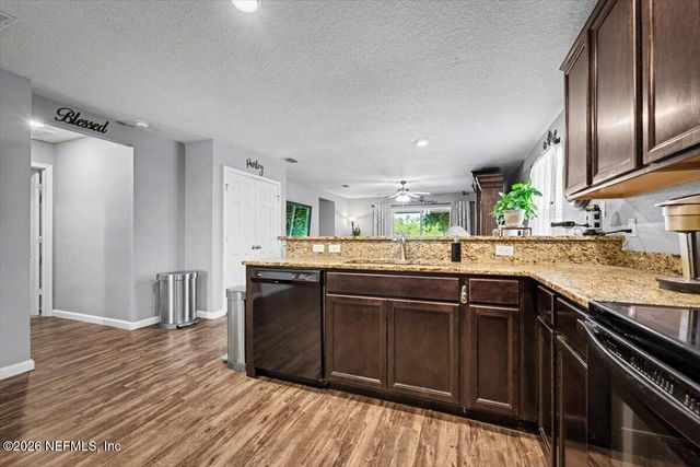 77727 LUMBER CREEK Boulevard, Yulee, FL 32097