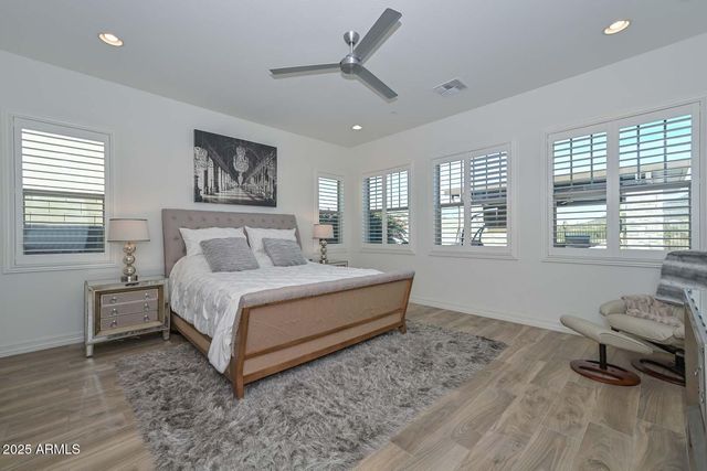 11722 W CREOSOTE Drive, Peoria, AZ 85383