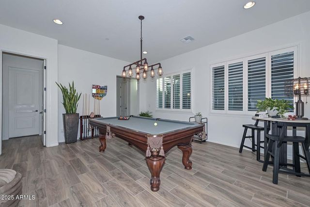 11722 W CREOSOTE Drive, Peoria, AZ 85383